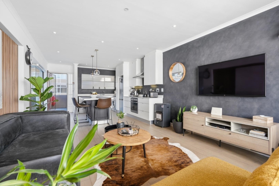 1 Bedroom Property for Sale in Green Point Western Cape